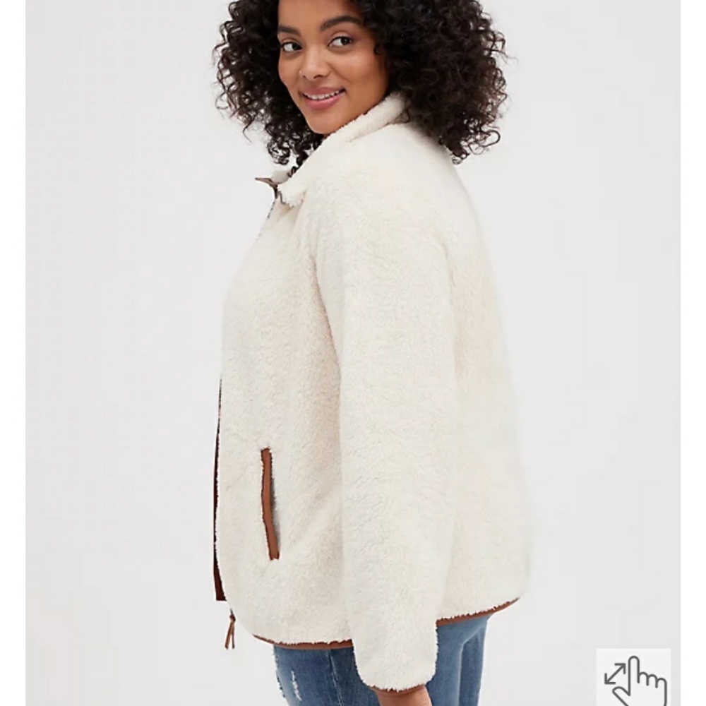 Torrid NWT Sherpa Shearling Zip Front Faux Leather Trim Jacket 3X - Picture 3 of 9